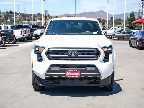 New 2026 Toyota Tacoma SR5 RWD image 2