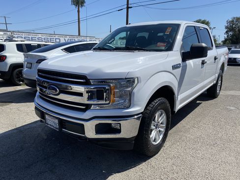 Used 2018 Ford F150 XLT AWD/4WD image 2