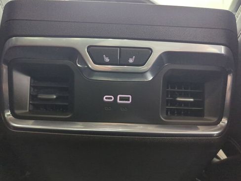 Used 2025 GMC Sierra 1500 Denali Ultimate AWD/4WD image 35