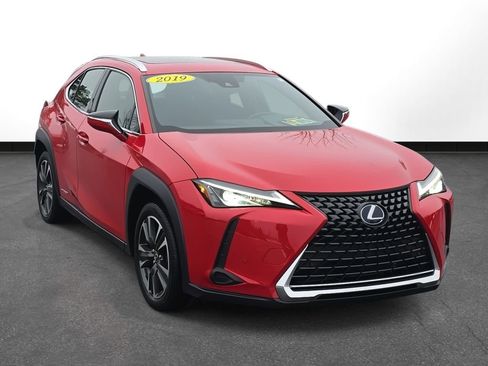 Used 2019 Lexus UX 250h image 3