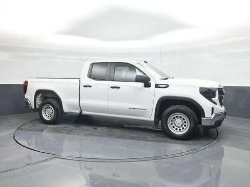 Used 2024 GMC Sierra 1500 Pro w/ Pro Value Package image 11