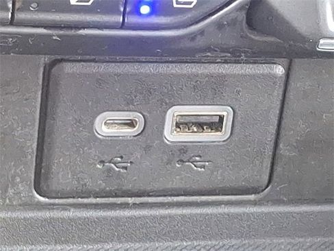 Used 2023 Chevrolet Tahoe Premier image 26