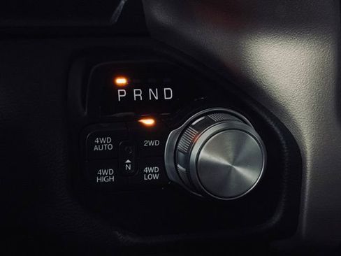 Used 2022 RAM 1500 Laramie image 31