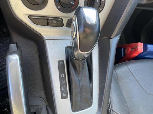Used 2013 Ford Focus SE FWD image 37