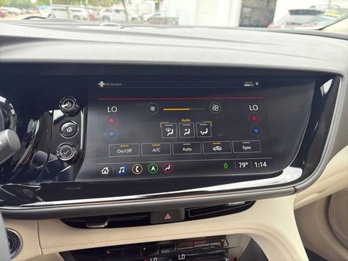 Certified 2023 Buick Envision Avenir image 11