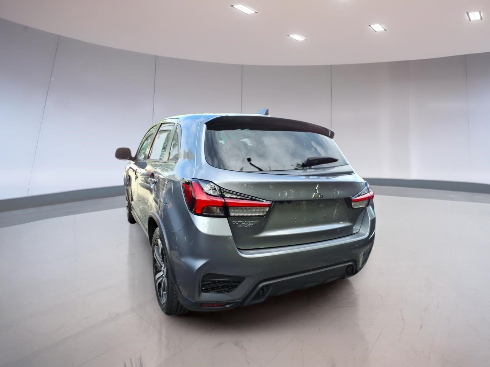 Used 2025 Mitsubishi Outlander Sport AWD image 3