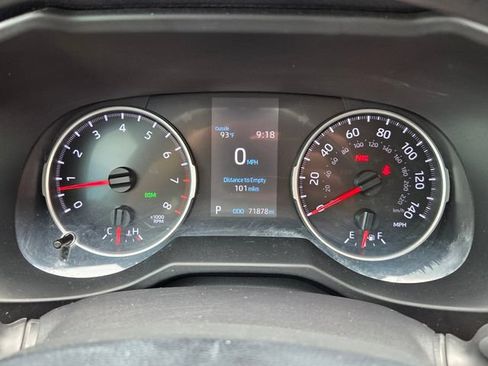 Used 2021 Toyota RAV4 XLE w/ Convenience Package FWD image 32