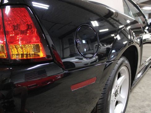 Used 1999 Ford Mustang Cobra RWD image 15