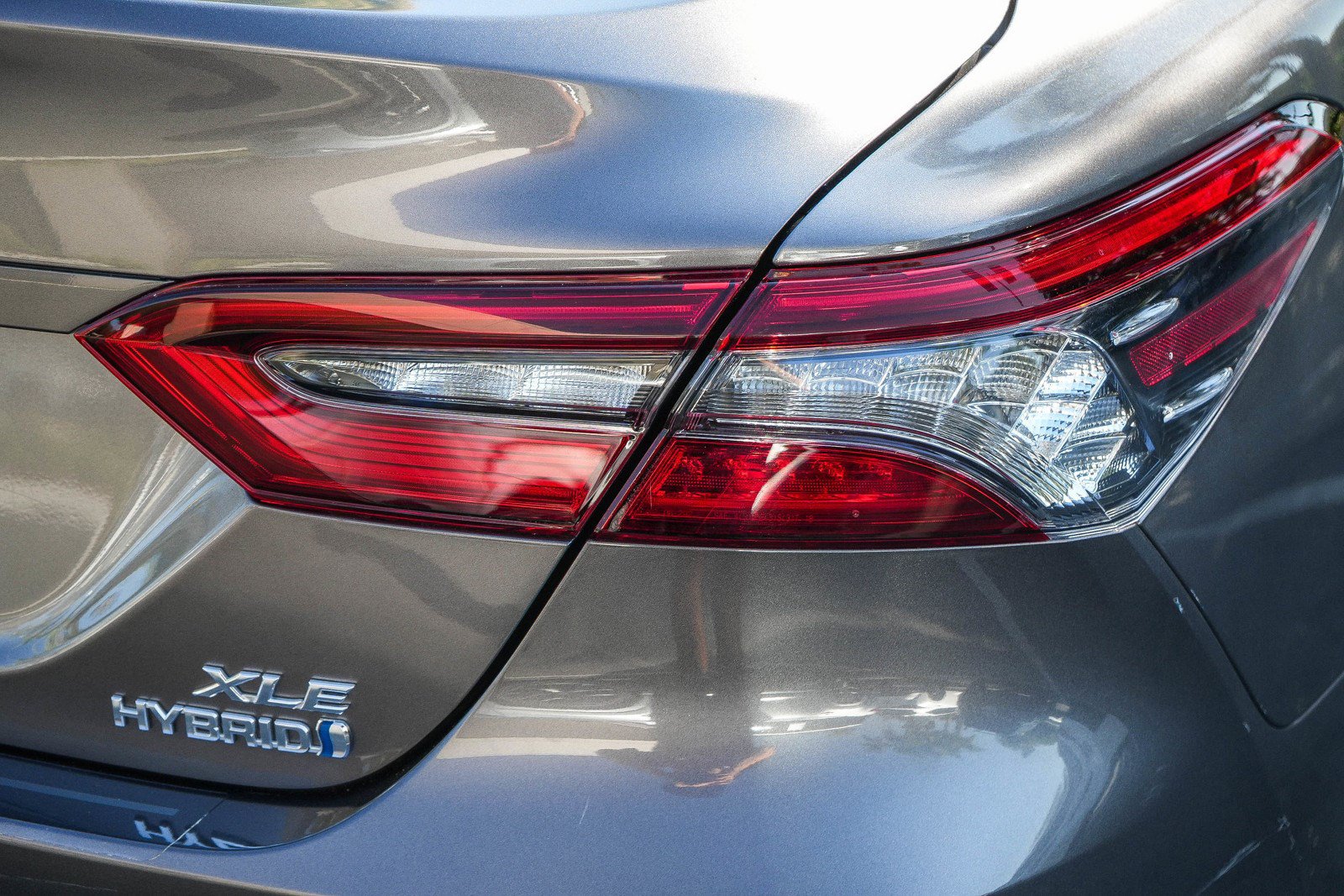 Used 2024 Toyota Camry XLE w/ Navigation Package FWD image 7