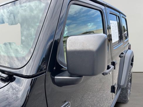 Used 2023 Jeep Wrangler Unlimited Sport AWD/4WD image 11