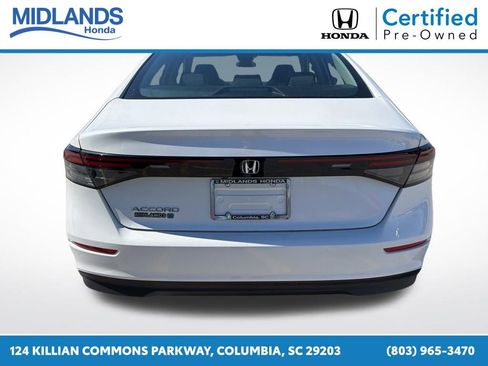Certified 2025 Honda Accord SE image 6