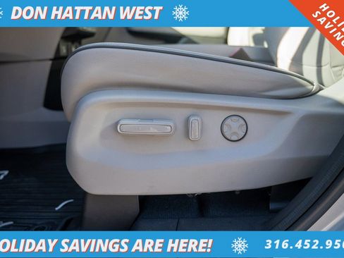 Used 2023 Honda Odyssey Elite image 18