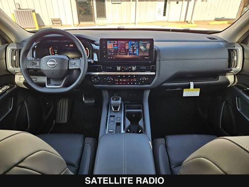 New 2026 Nissan Pathfinder SL image 20