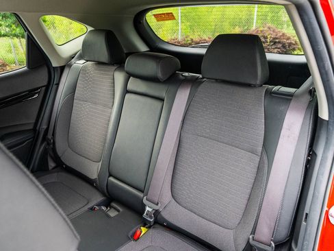 Used 2023 Kia Seltos S FWD image 18