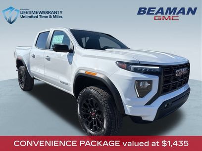 New 2026 GMC Canyon Elevation w/ Convenience Package