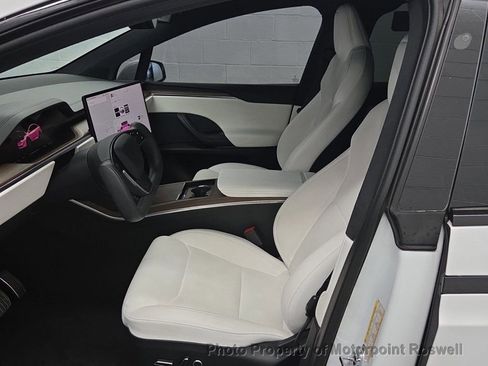 Used 2023 Tesla Model X AWD/4WD image 2