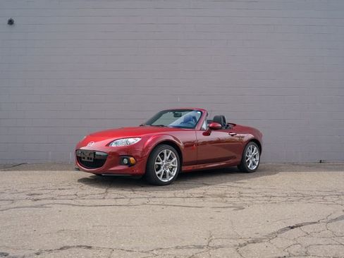 Used 2013 MAZDA MX-5 Miata Grand Touring RWD image 1