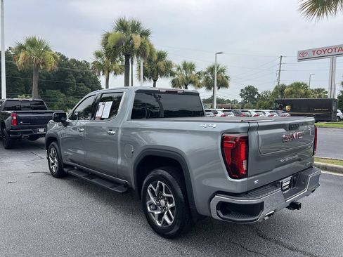 Used 2023 GMC Sierra 1500 SLT w/ SLT Convenience Package AWD/4WD image 8