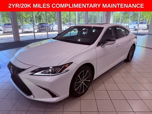 Certified 2024 Lexus ES 350 w/ Premium Package FWD image 3