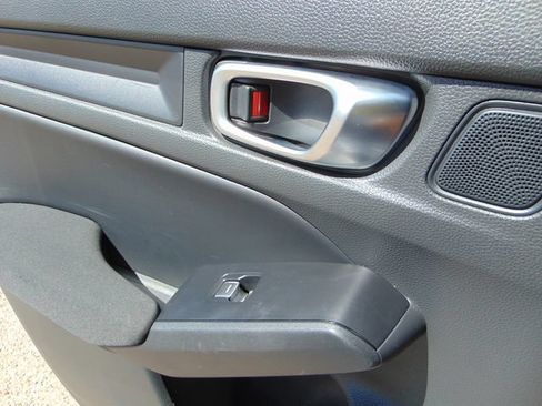 Used 2022 Honda Civic Sport image 23