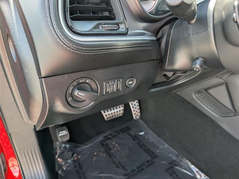 Used 2021 Dodge Challenger R/T Scat Pack RWD image 19