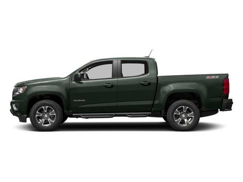 Used 2018 Chevrolet Colorado Z71 AWD/4WD image 3