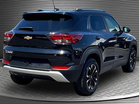 Used 2023 Chevrolet TrailBlazer LT w/ Convenience Package AWD/4WD image 6
