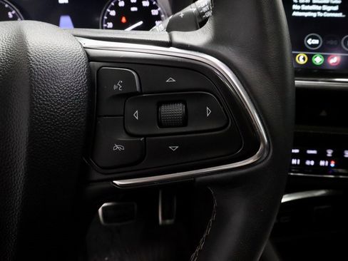 Used 2023 Buick Envision Essence w/ Sport Touring Package image 30