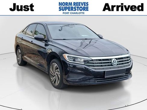 Used 2021 Volkswagen Jetta SEL image 1