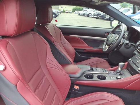 Used 2016 Lexus RC 200t RWD image 12
