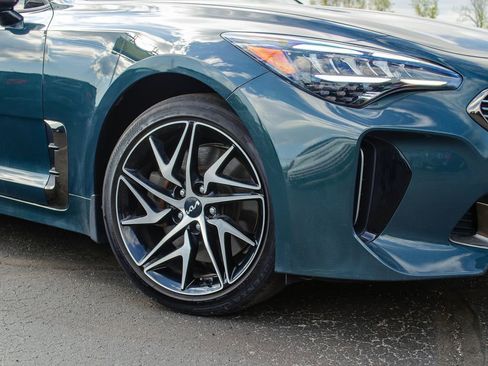 Used 2022 Kia Stinger GT-Line w/ Sun & Sound Package AWD/4WD image 12