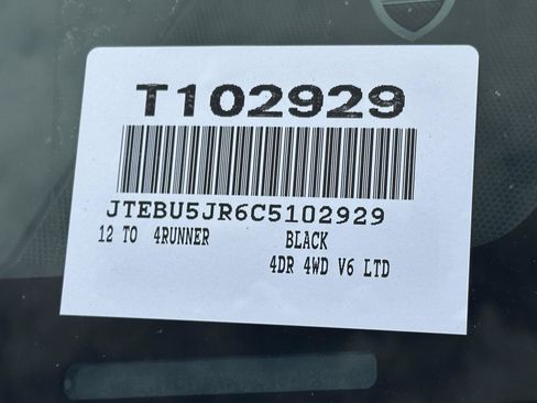 Used 2012 Toyota 4Runner Limited AWD/4WD image 15