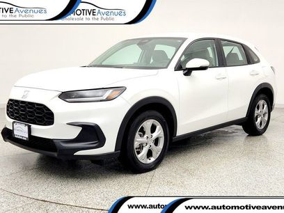 Used 2025 Honda HR-V LX