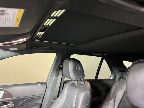 Certified 2020 Mercedes-Benz GLE 580 4MATIC image 19