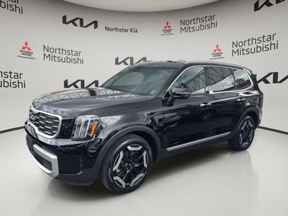 Used 2023 Kia Telluride S w/ S Sunroof Package