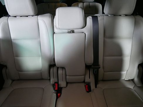 Used 2014 Ford Explorer Limited w/ Equipment Group 302A image 13