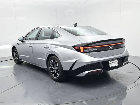 Used 2025 Hyundai Sonata SEL FWD image 6