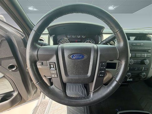 Used 2011 Ford F150 XLT w/ XLT Chrome Pkg RWD image 11