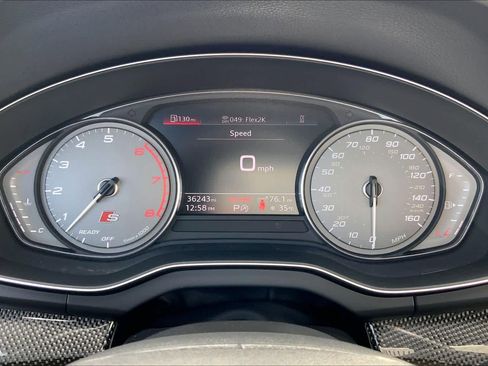 Used 2022 Audi SQ5 Premium w/ Convenience Package image 26