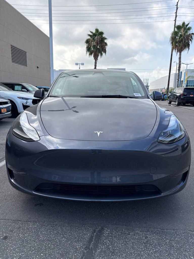 Used 2023 Tesla Model Y Long Range AWD/4WD image 8