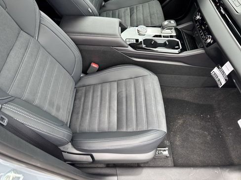 New 2026 Mitsubishi Outlander AWD image 25