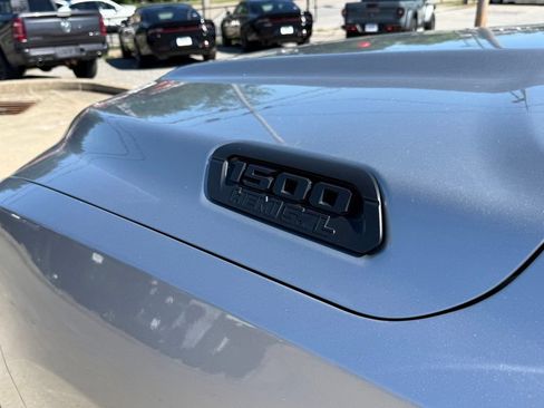 Used 2020 RAM 1500 Big Horn AWD/4WD image 11
