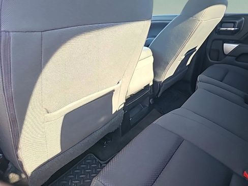 Used 2018 Chevrolet Silverado 1500 LT image 28