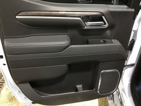 New 2026 Chevrolet Silverado 1500 LTZ w/ LTZ Premium Package image 46