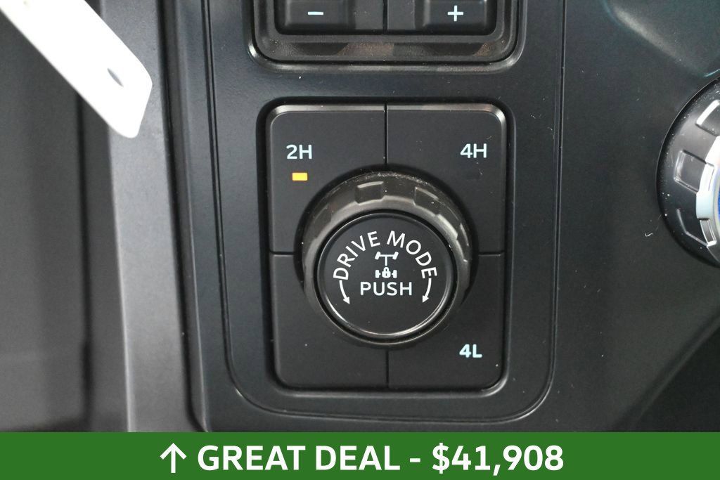 Used 2025 Ford F150 XLT w/ Equipment Group 301A Standard AWD/4WD image 26