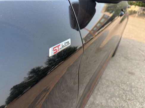New 2026 Ford Explorer ST-Line w/ ST-Line Street Pack AWD/4WD image 9