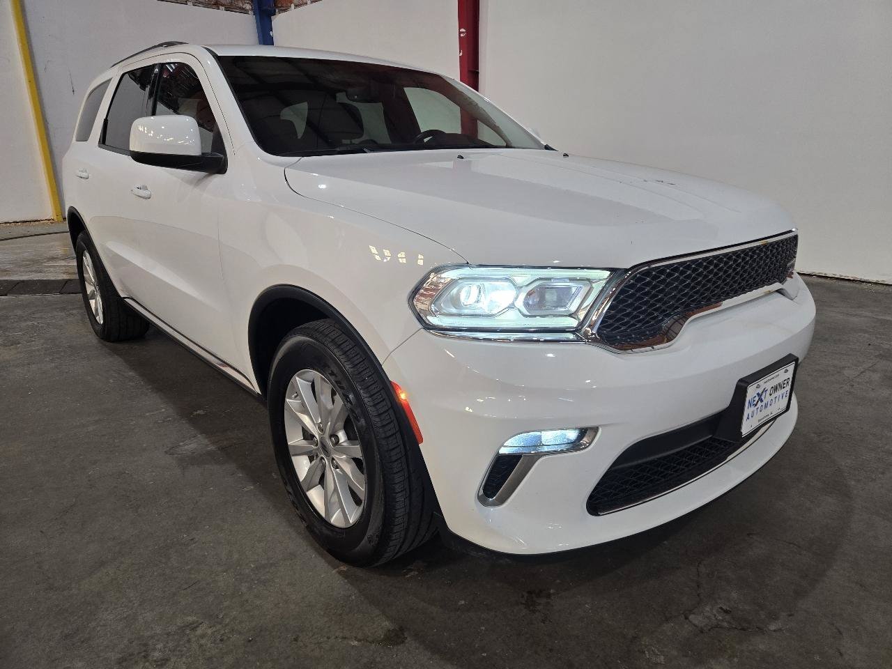 Used 2022 Dodge Durango SXT RWD image 1