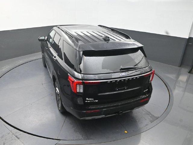 Used 2025 Ford Explorer Active w/ Active Comfort Package AWD/4WD image 27