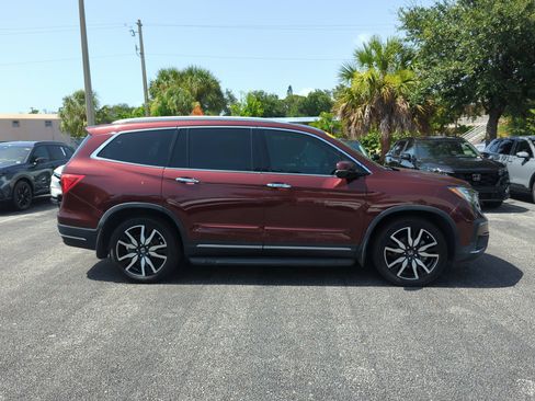Used 2022 Honda Pilot Touring image 4