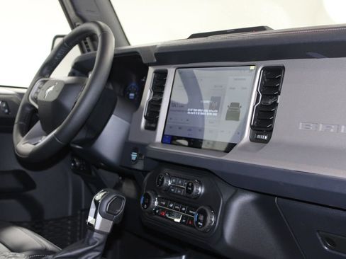 New 2025 Ford Bronco Outer Banks image 30